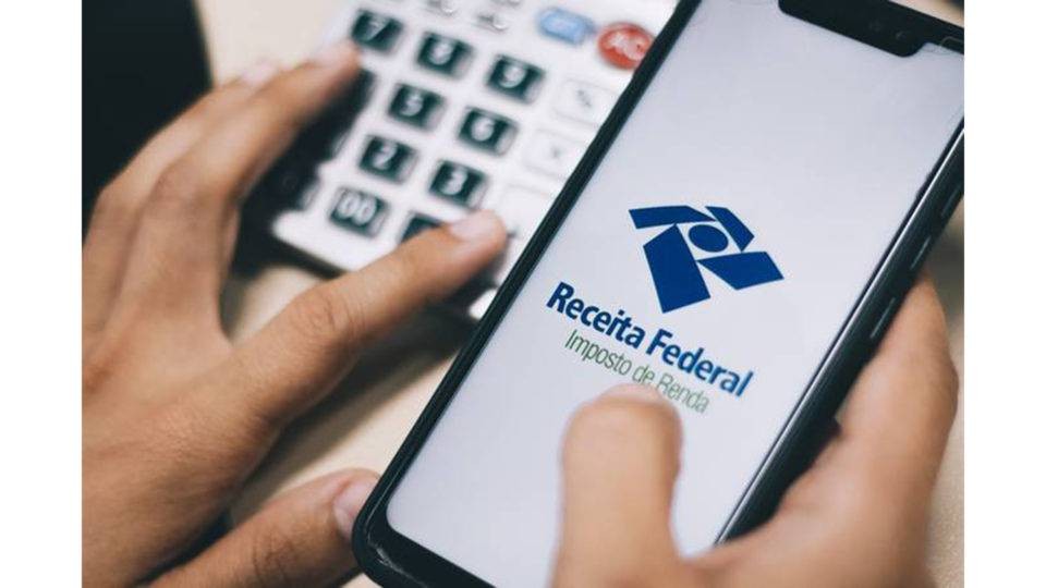 Prazo para declarar o Imposto de Renda 2025 terminou: veja o que acontece com quem não entregou a declaração