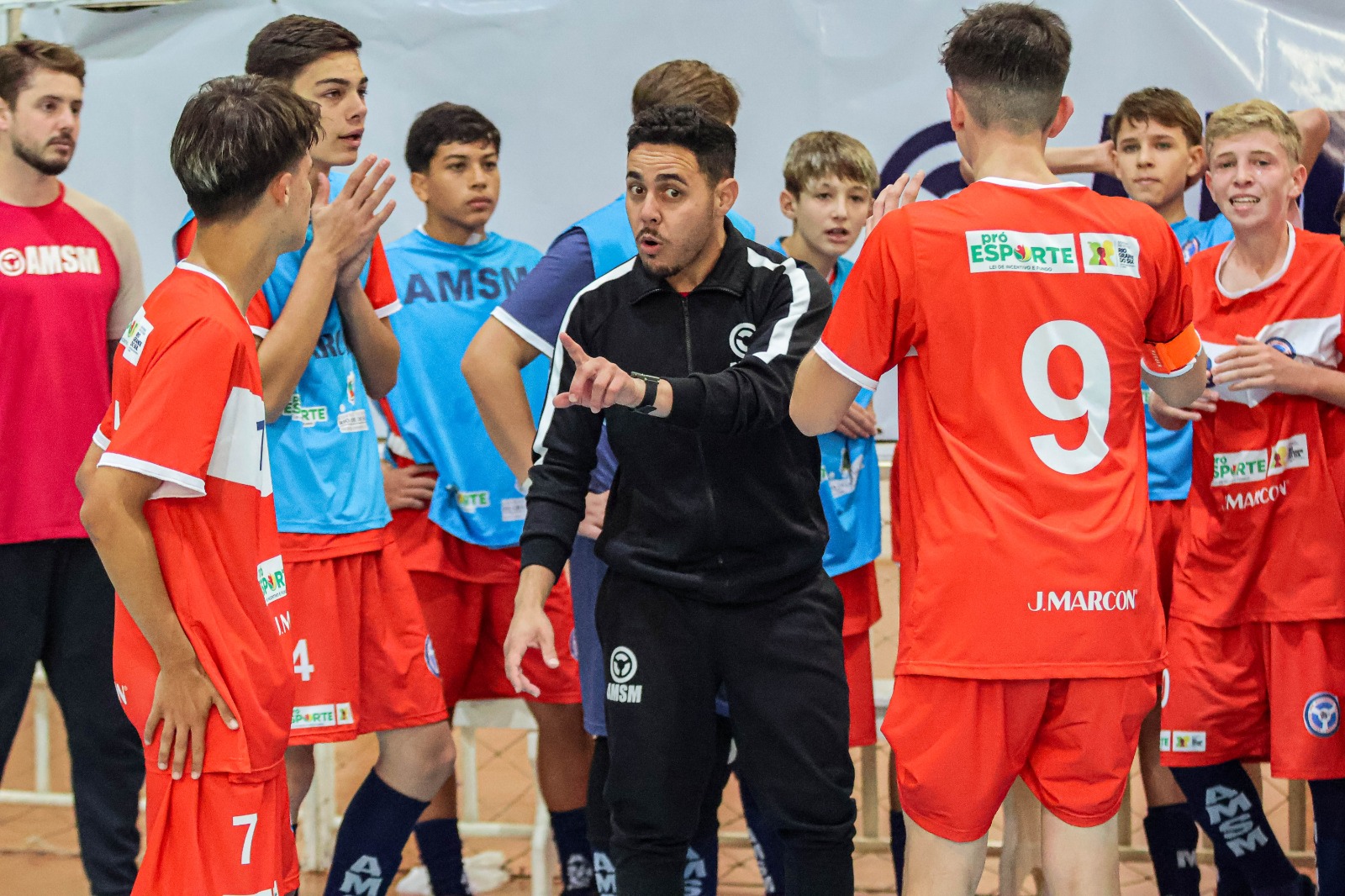 AMSM estreia na Liga Gaúcha de Futsal com saldo positivo nas categorias de base