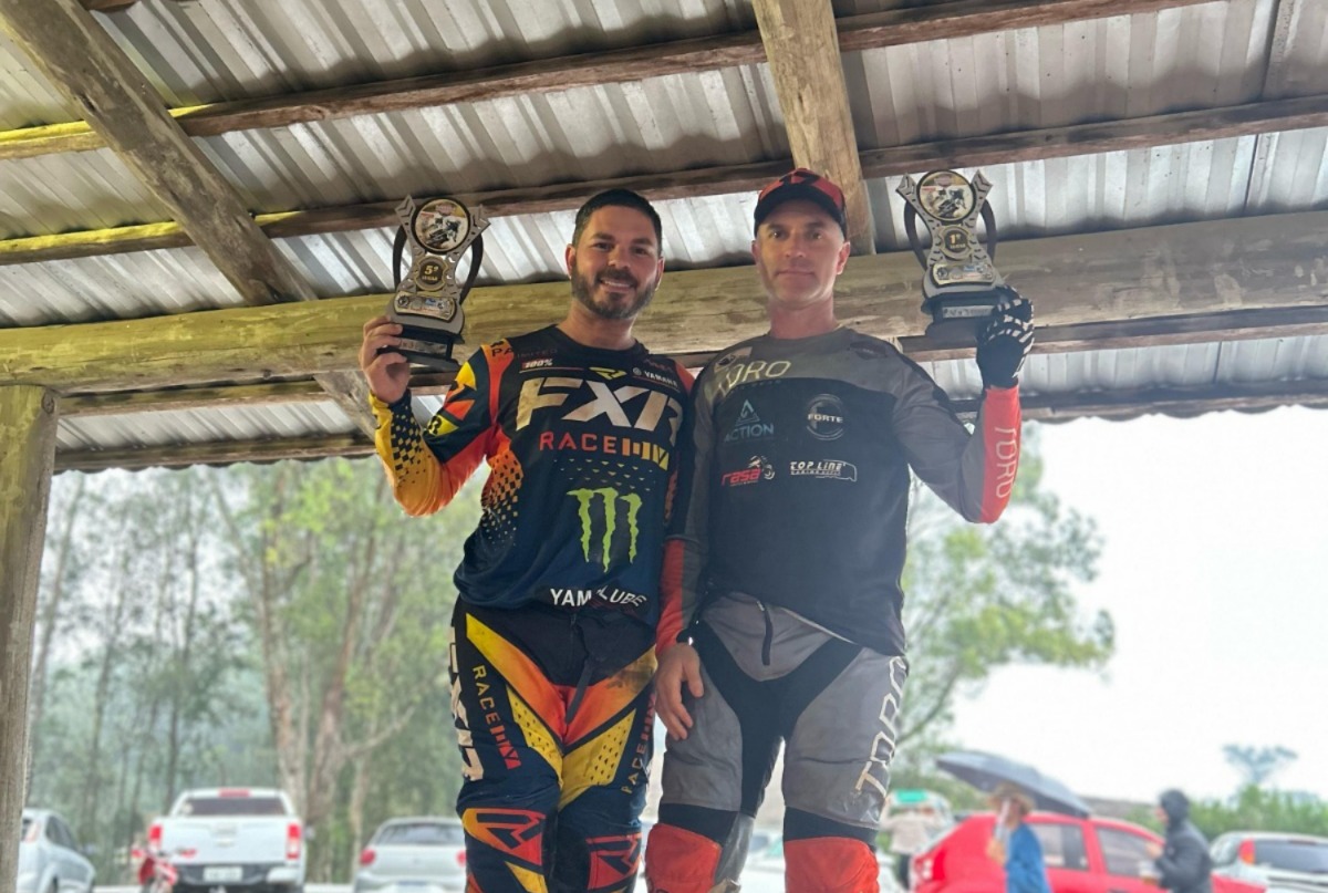 Pilotos de São Marcos se destacam no Velocross Serrano em Nova Roma do Sul