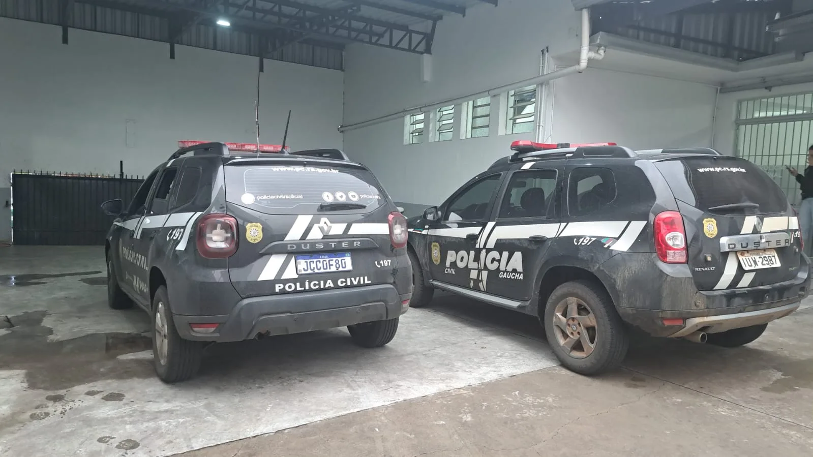 Operação policial prende quatro pessoas por tráfico de drogas em Antônio Prado e Ipê